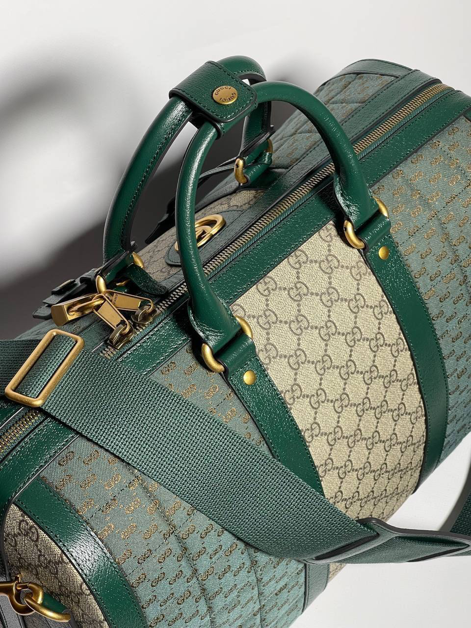 ДОРОЖНАЯ СУМКА GUCCI детальное фото