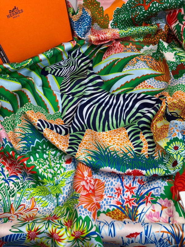 ПЛАТОК HERMES фото