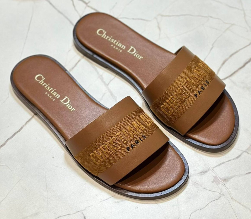 ШЛЕПКИ CHRISTIAN DIOR фото