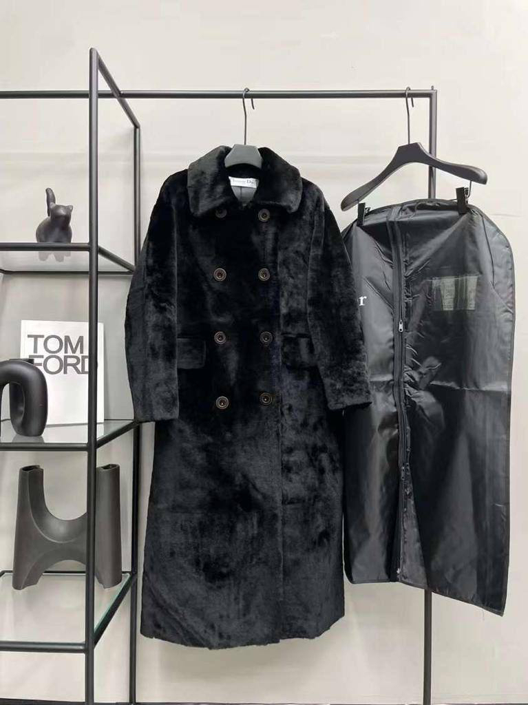 ПАЛЬТО CHRISTIAN DIOR детальное фото