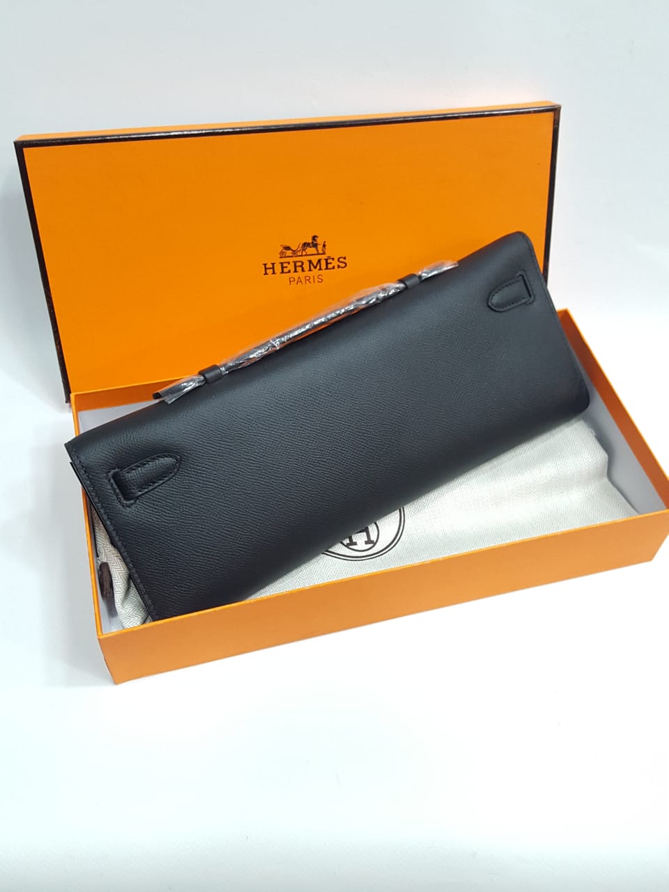 КЛАТЧ HERMES KELLY CUT детальное фото
