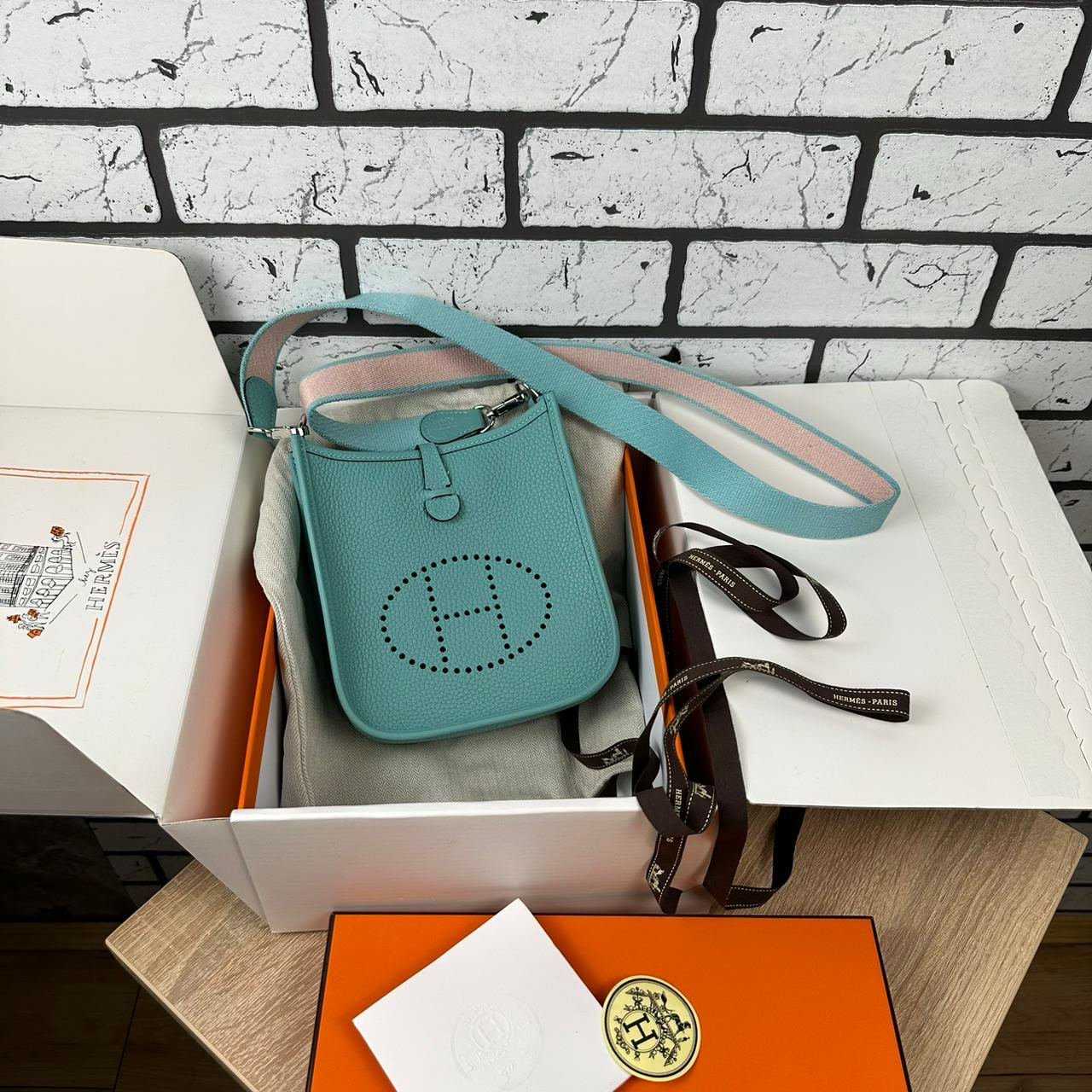 СУМКА HERMES EVELYNE MINI детальное фото