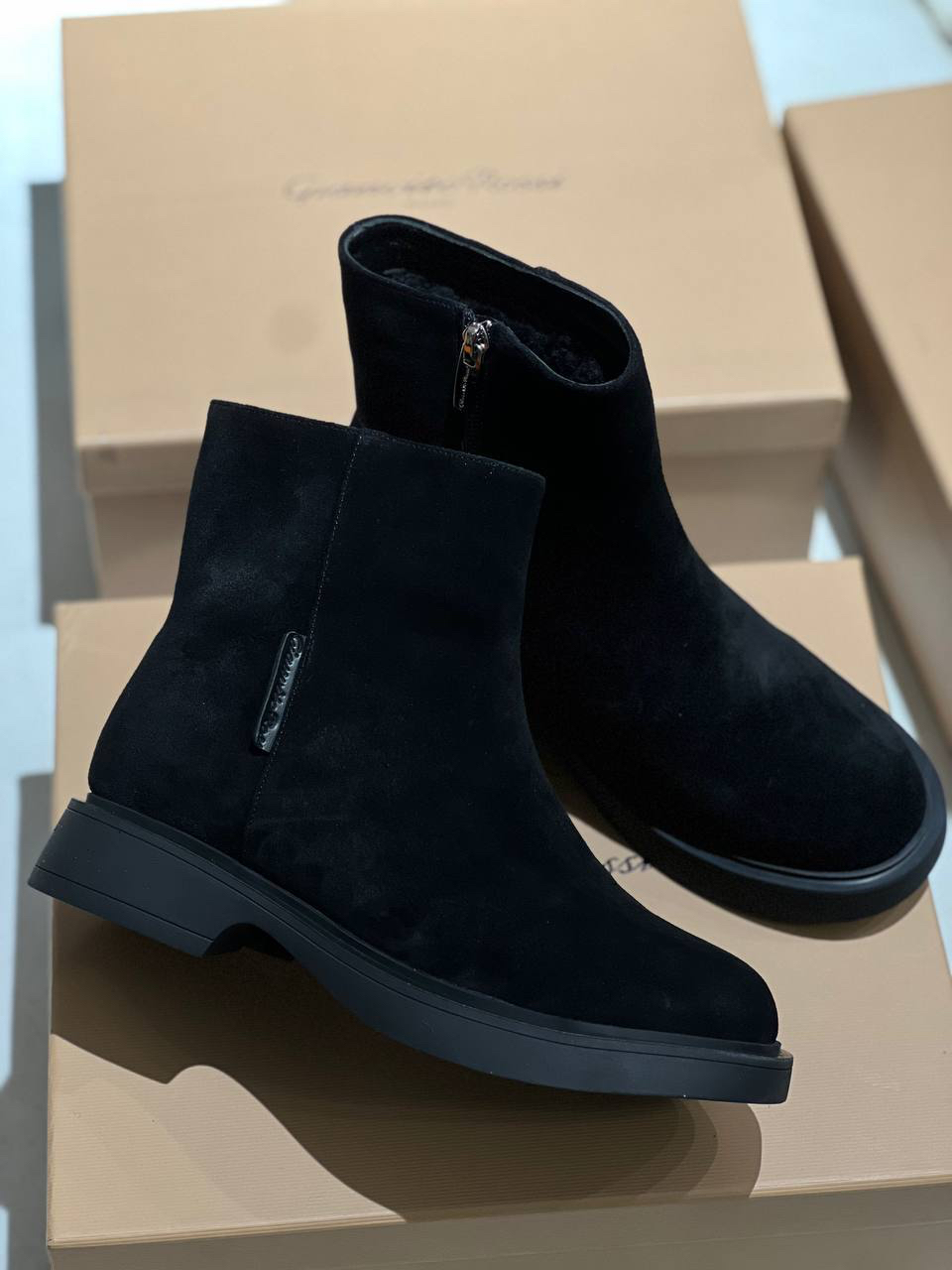 БОТИНКИ GIANVITO ROSSI детальное фото