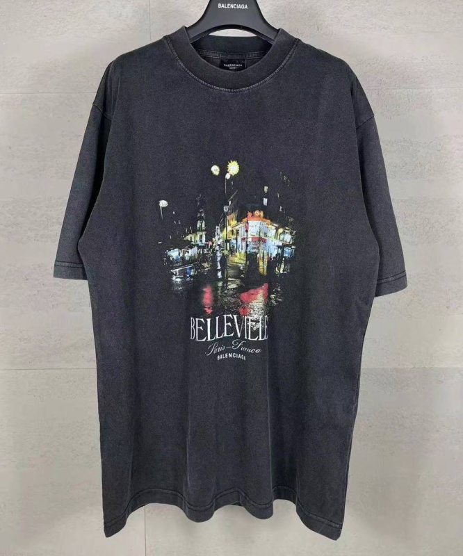 ФУТБОЛКА BALENCIAGA фото