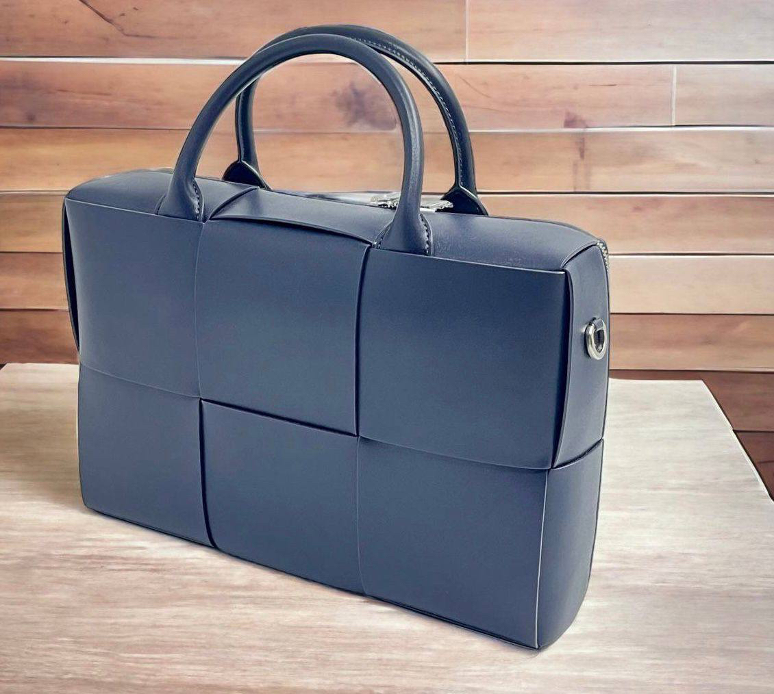 МУЖСКОЙ ПОРТФЕЛЬ BOTTEGA VENETA детальное фото