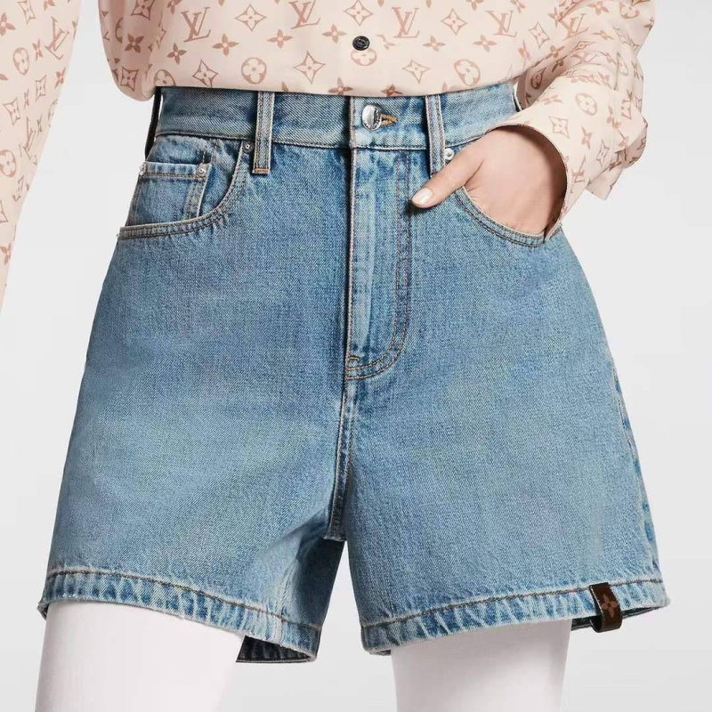 ШОРТЫ LOUIS VUITTON фото