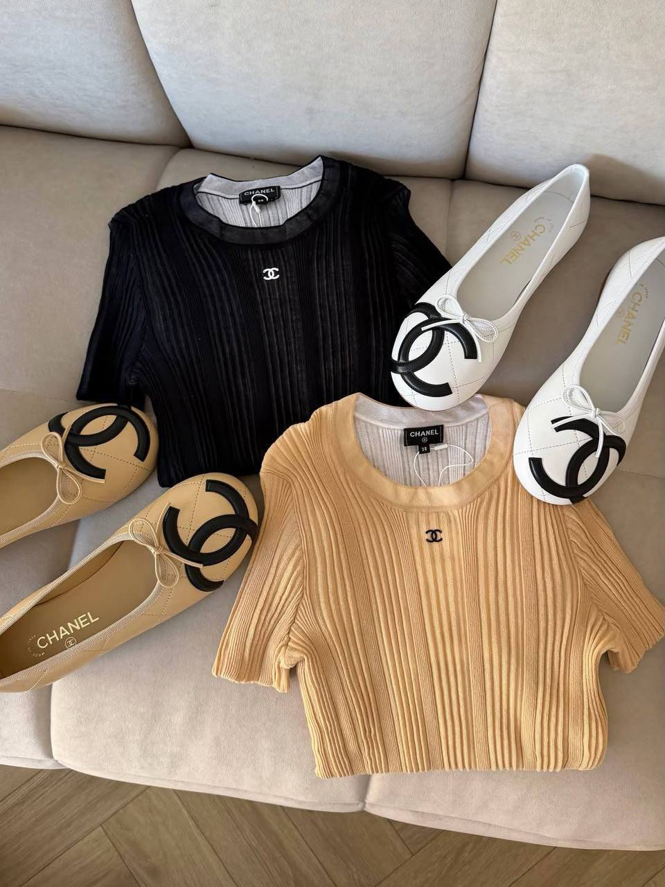 ФУТБОЛКА CHANEL детальное фото