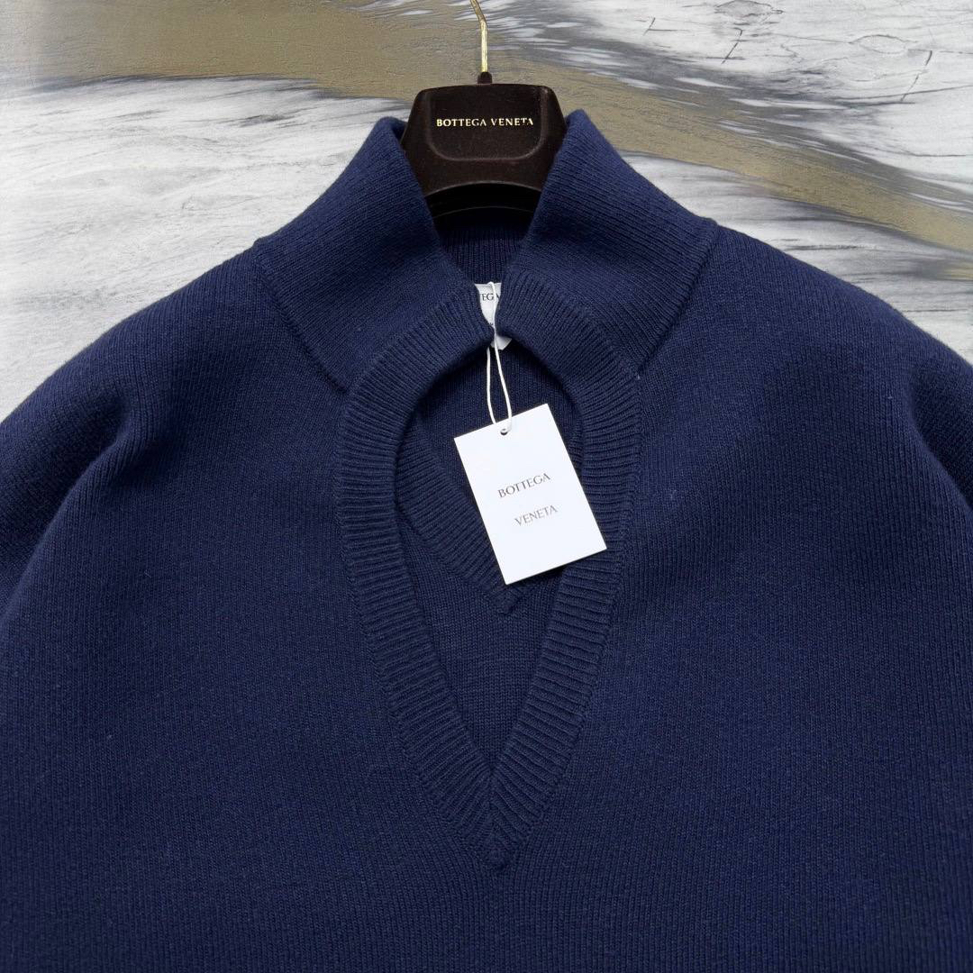 МУЖСКОЙ СВИТЕР BOTTEGA VENETA детальное фото