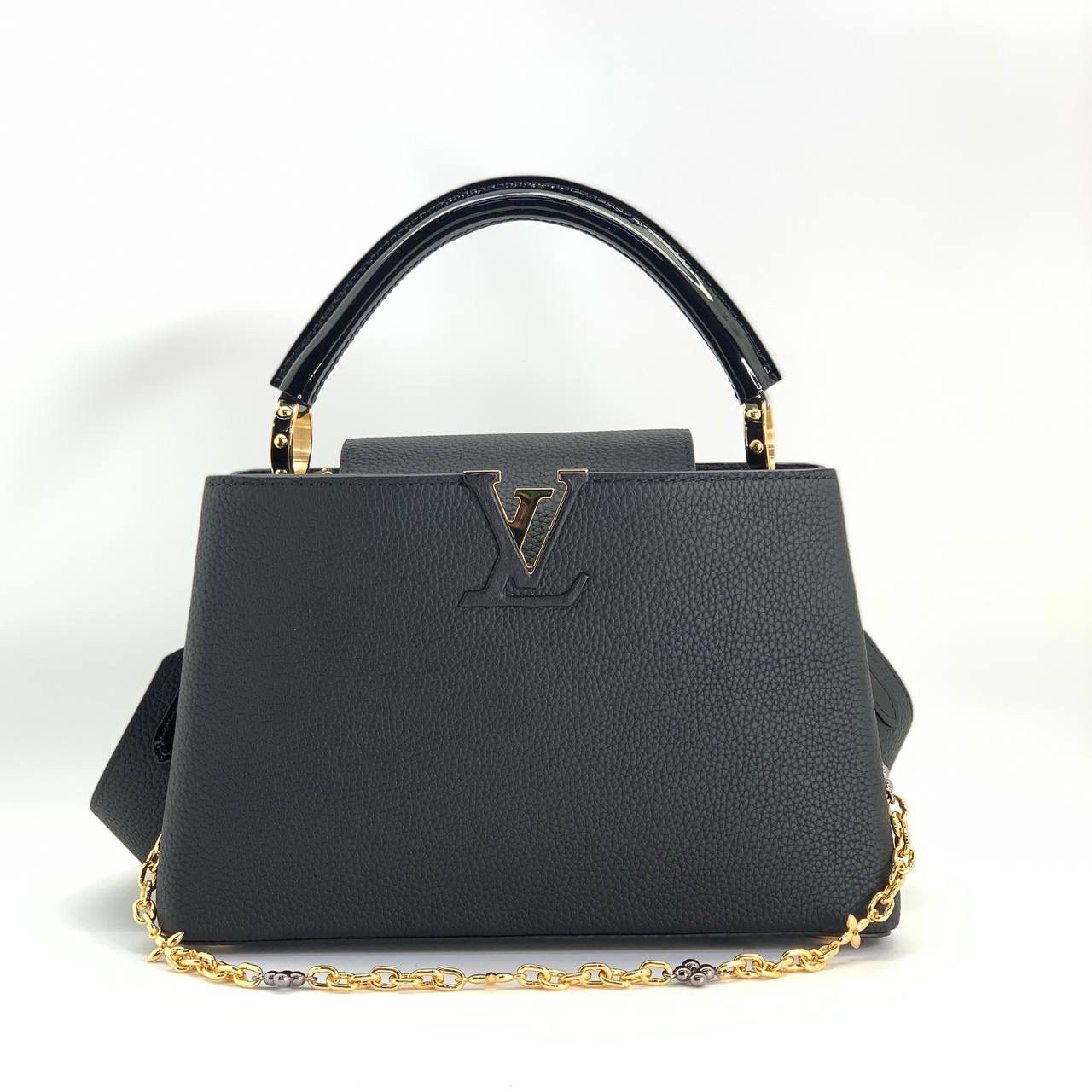 СУМКА LOUIS VUITTO CAPUCINES детальное фото