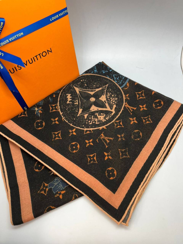 ПЛАТОК LOUIS VUITTON фото