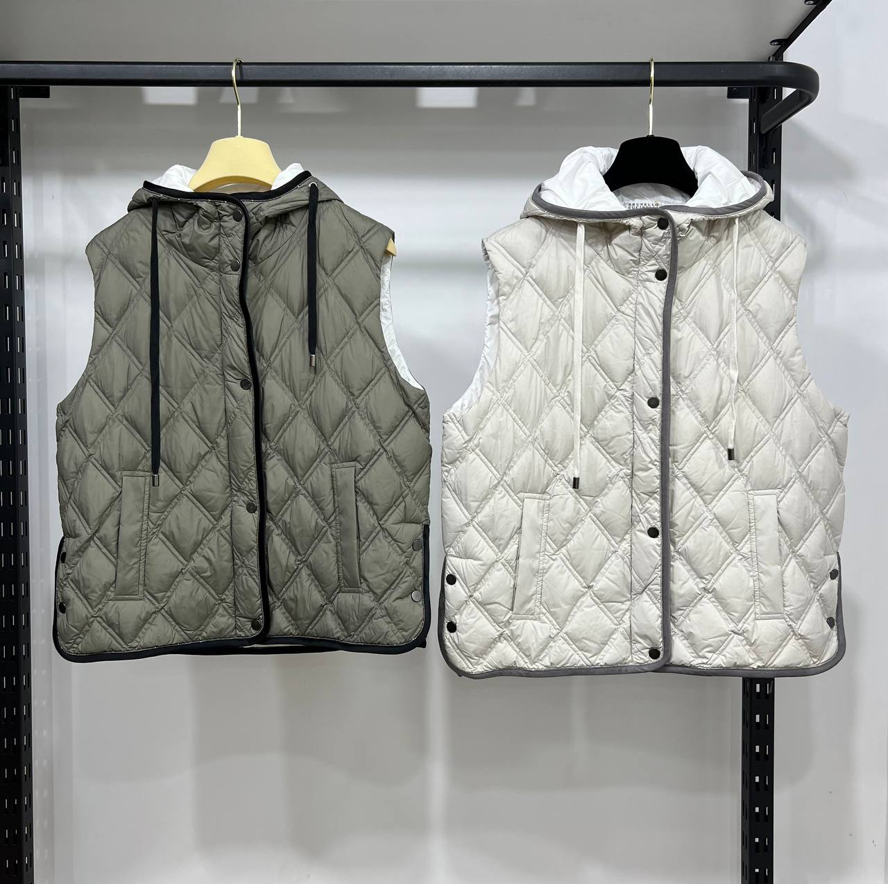 ЖИЛЕТ BRUNELLO CUCINELLI детальное фото