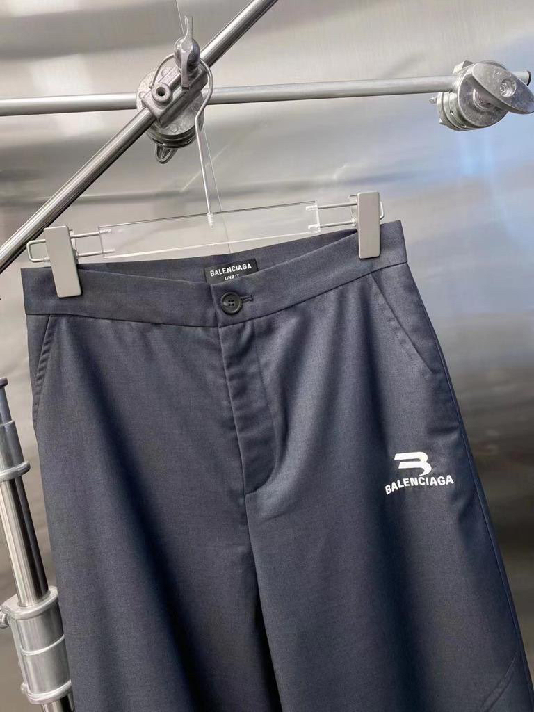 БРЮКИ BALENCIAGA детальное фото