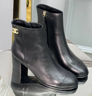 БОТИЛЬОНЫ CHANEL фото