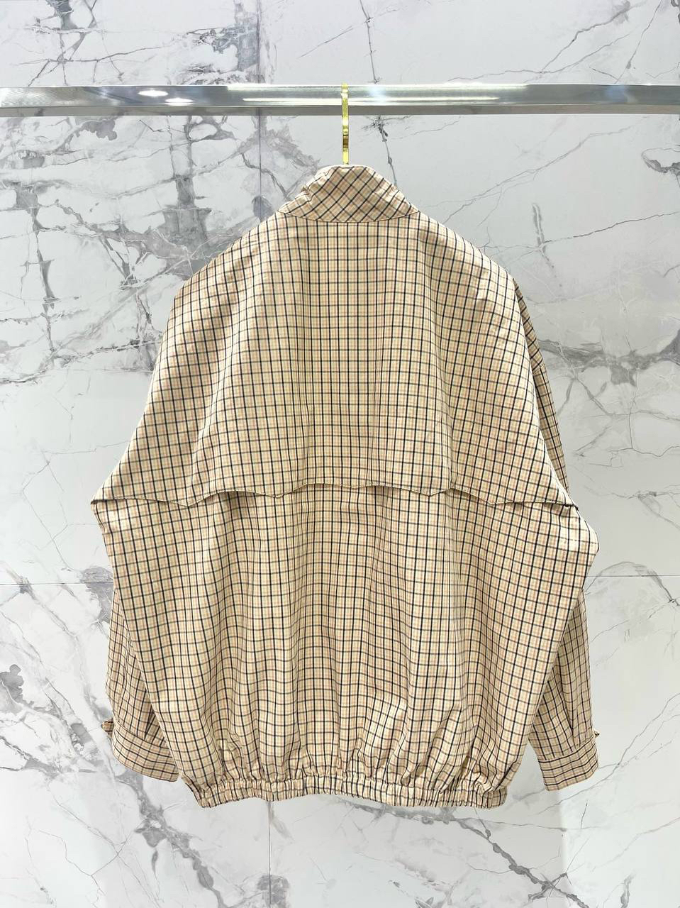 ВЕТРОВКА MIU MIU детальное фото