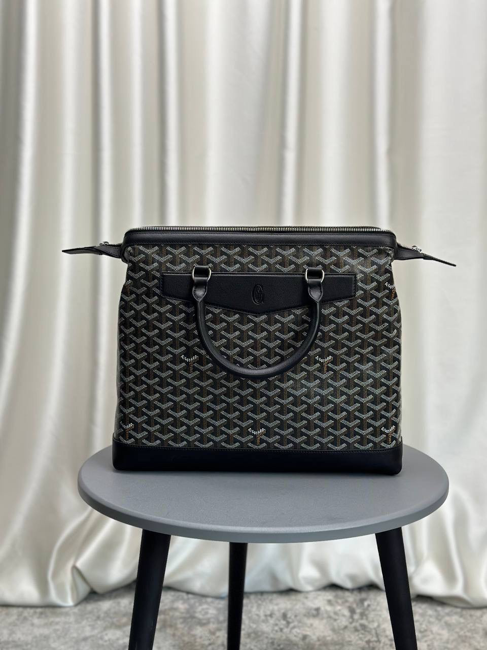 МУЖСКАЯ СУМКА GOYARD детальное фото