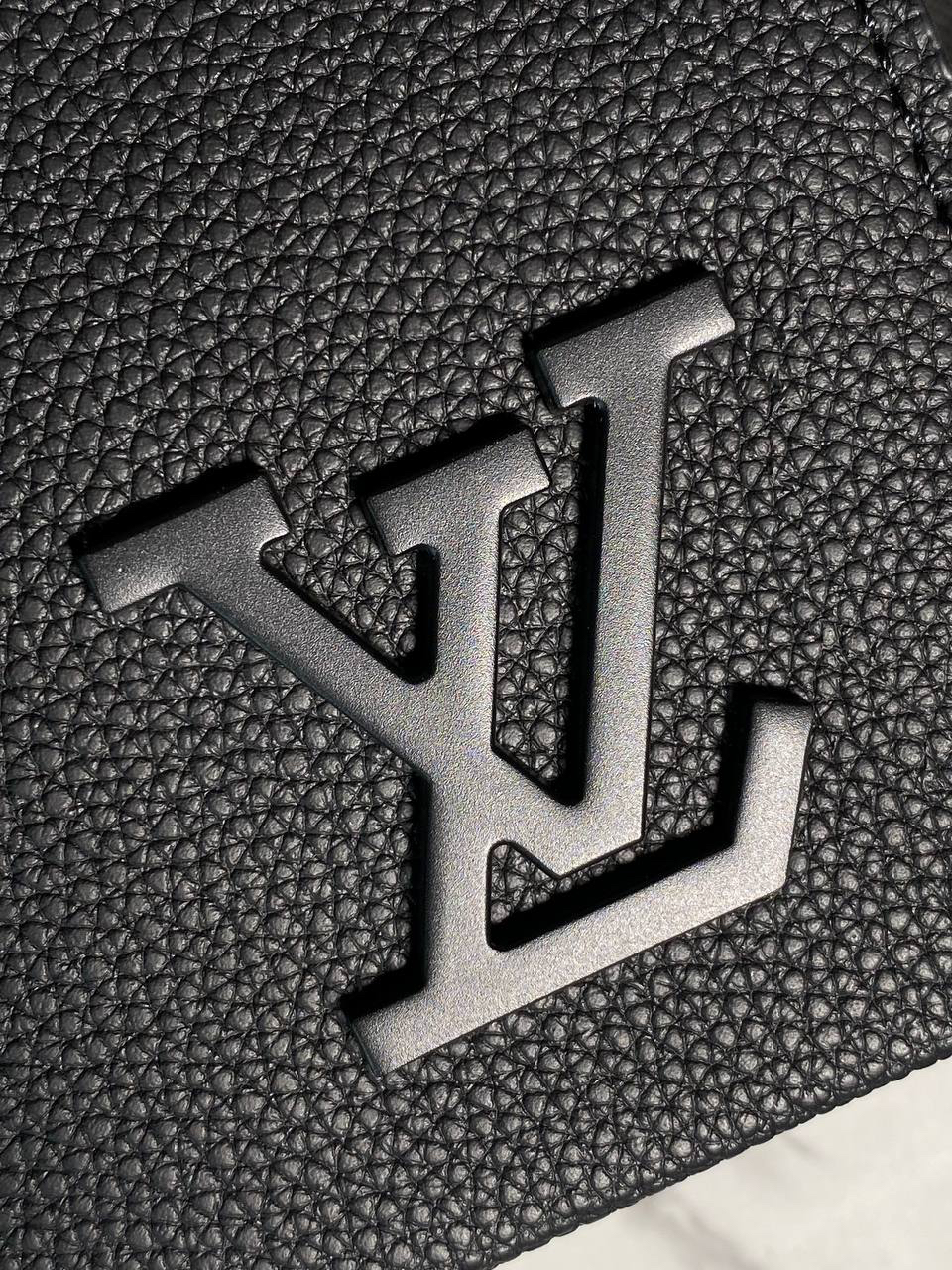 МУЖСКАЯ СУМКА МЕССЕНДЖЕР LOUIS VUITTON детальное фото