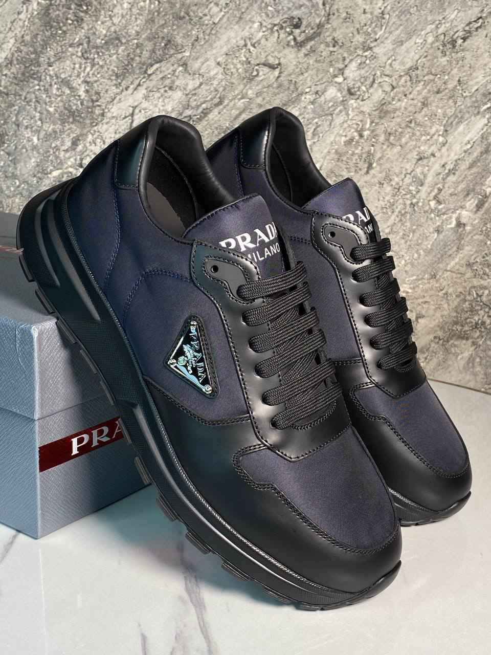 МУЖСКИЕ КРОССОВКИ PRADA детальное фото