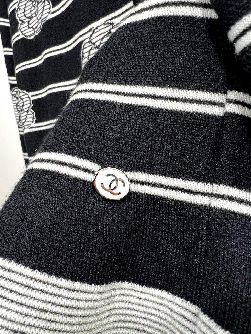 КОФТА CHANEL детальное фото