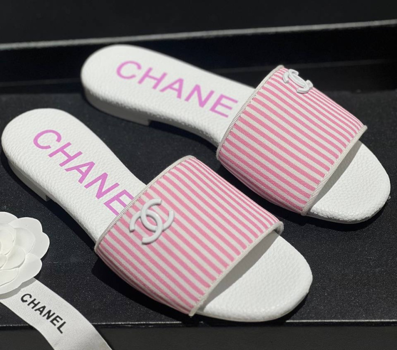 ШЛЕПКИ CHANEL фото