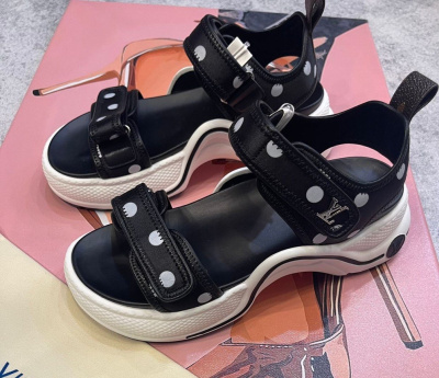 САНДАЛИИ LOUIS VUITTON фото