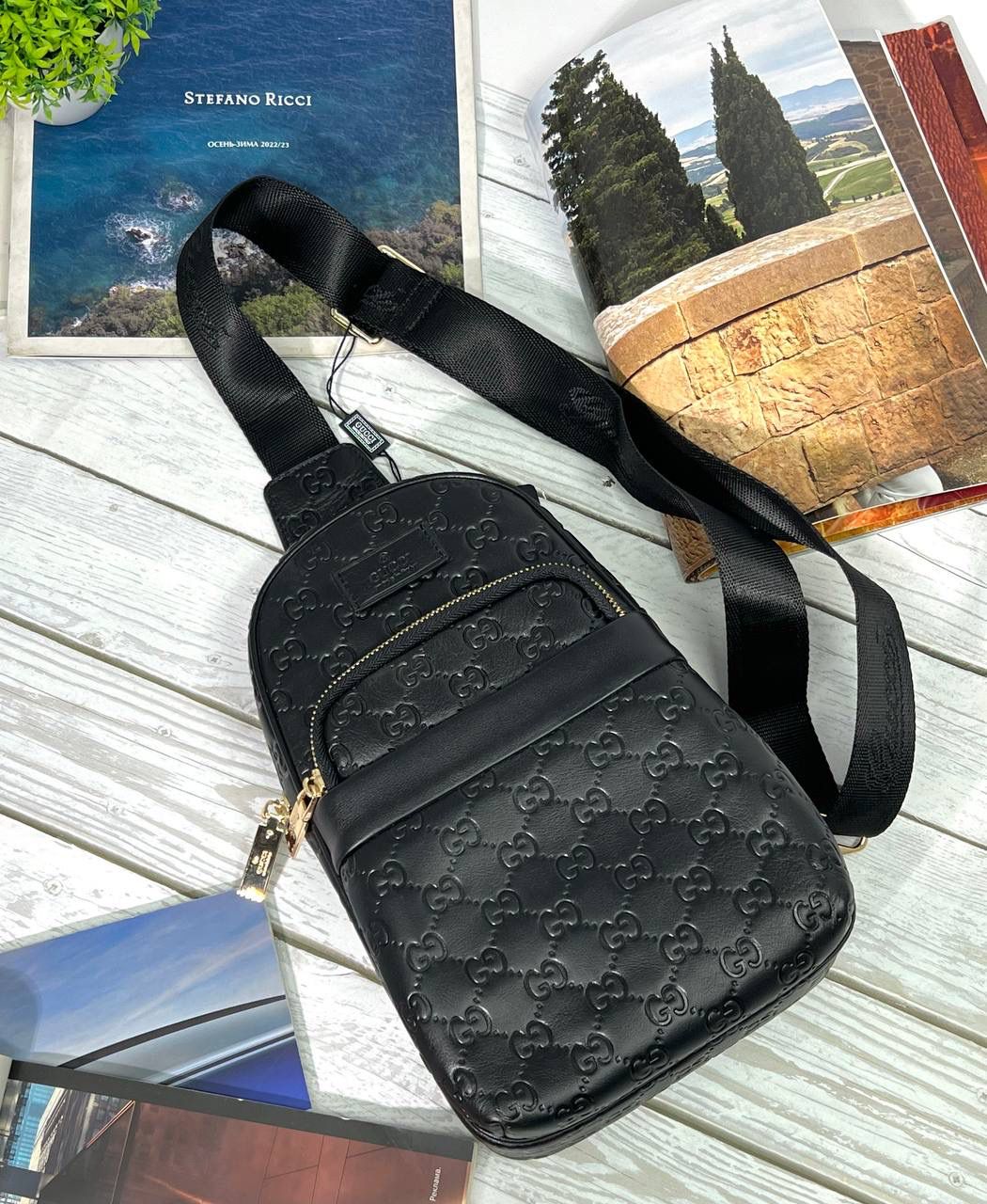 МУЖСКАЯ СУМКА СЛИНГ GUCCI детальное фото