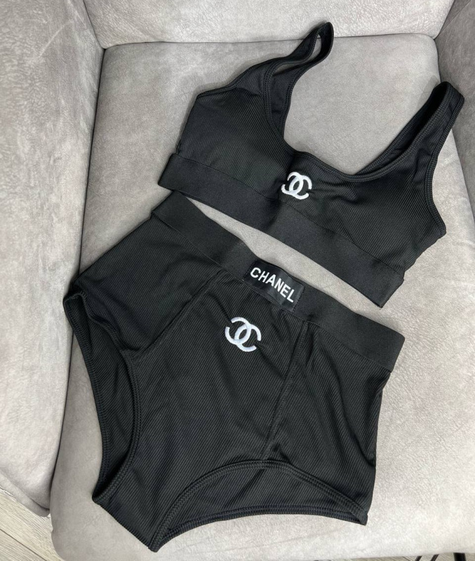 КУПАЛЬНИК CHANEL фото