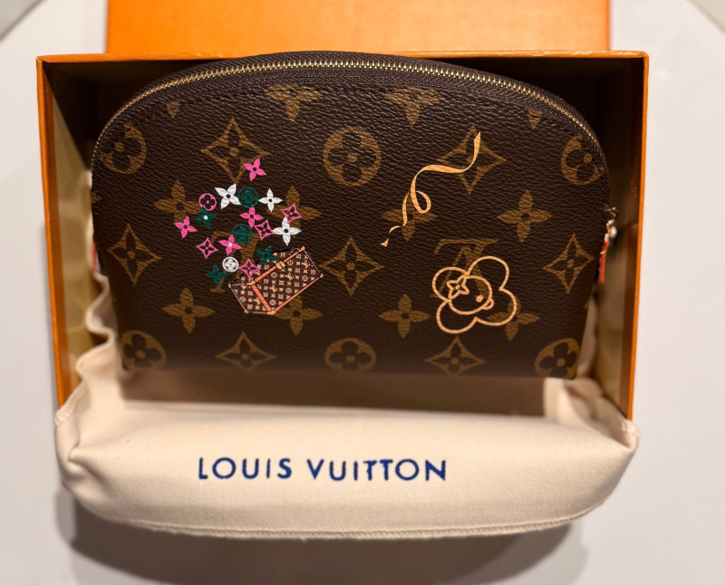 КОСМЕТИЧКА LOUIS VUITTON фото