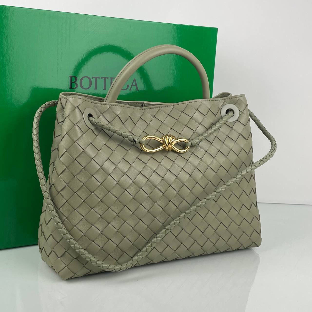 СУМКА BOTTEGA VENETA детальное фото