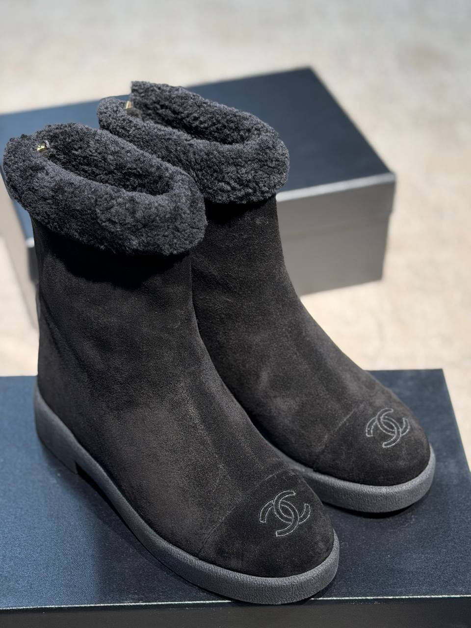 САПОГИ CHANEL детальное фото