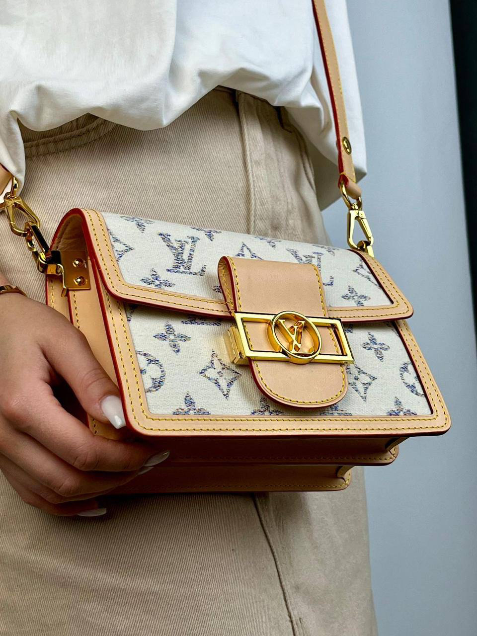 СУМКА LOUIS VUITTON детальное фото