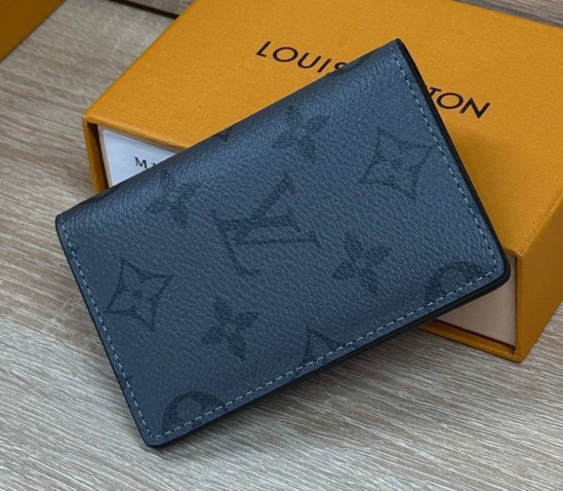 КАРТХОЛДЕР LOUIS VUITTON фото