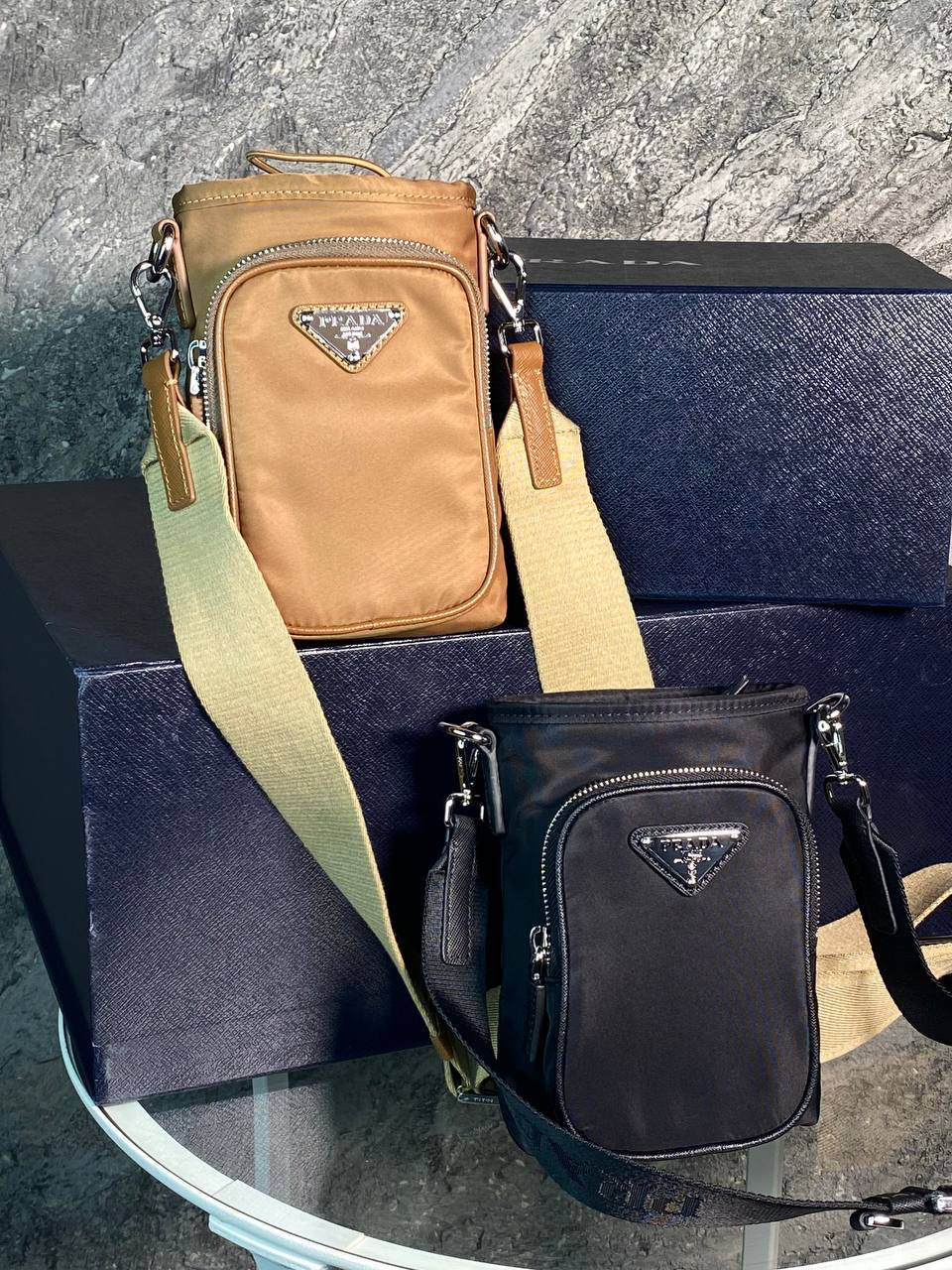 МУЖСКАЯ СУМКА МЕССЕНДЖЕР PRADA детальное фото