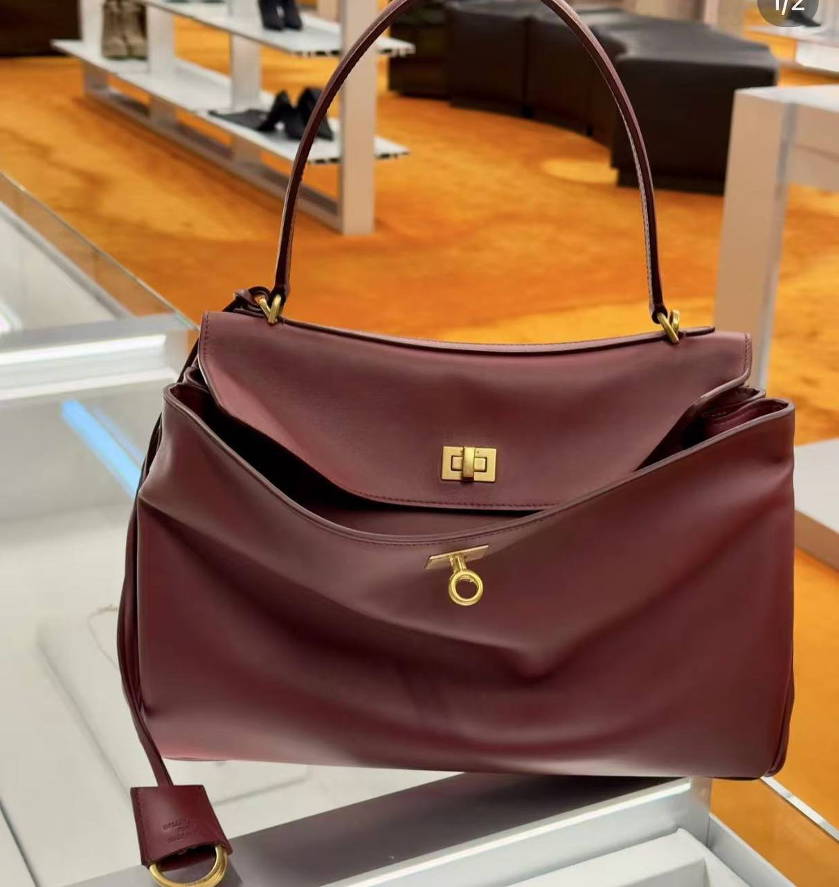 СУМКА BALENCIAGA RODEO детальное фото