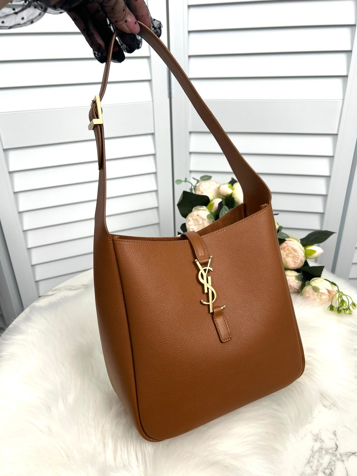 СУМКА SAINT LAURENT детальное фото