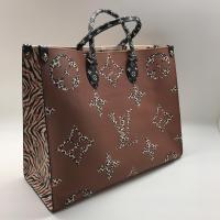 СУМКА LOUIS VUITTON ONTHEGO фото