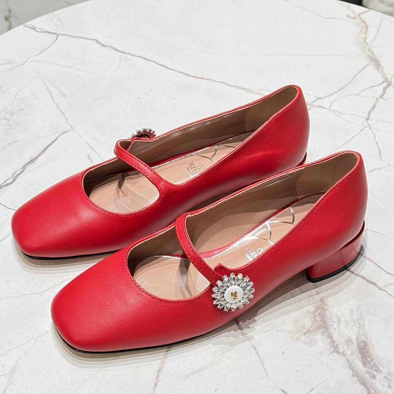 ТУФЛИ VALENTINO детальное фото