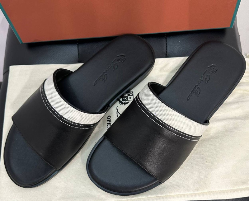 МУЖСКИЕ ШЛЕПКИ LORO PIANA фото