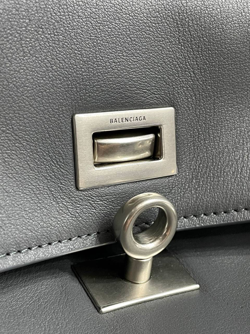 СУМКА BALENCIAGA детальное фото