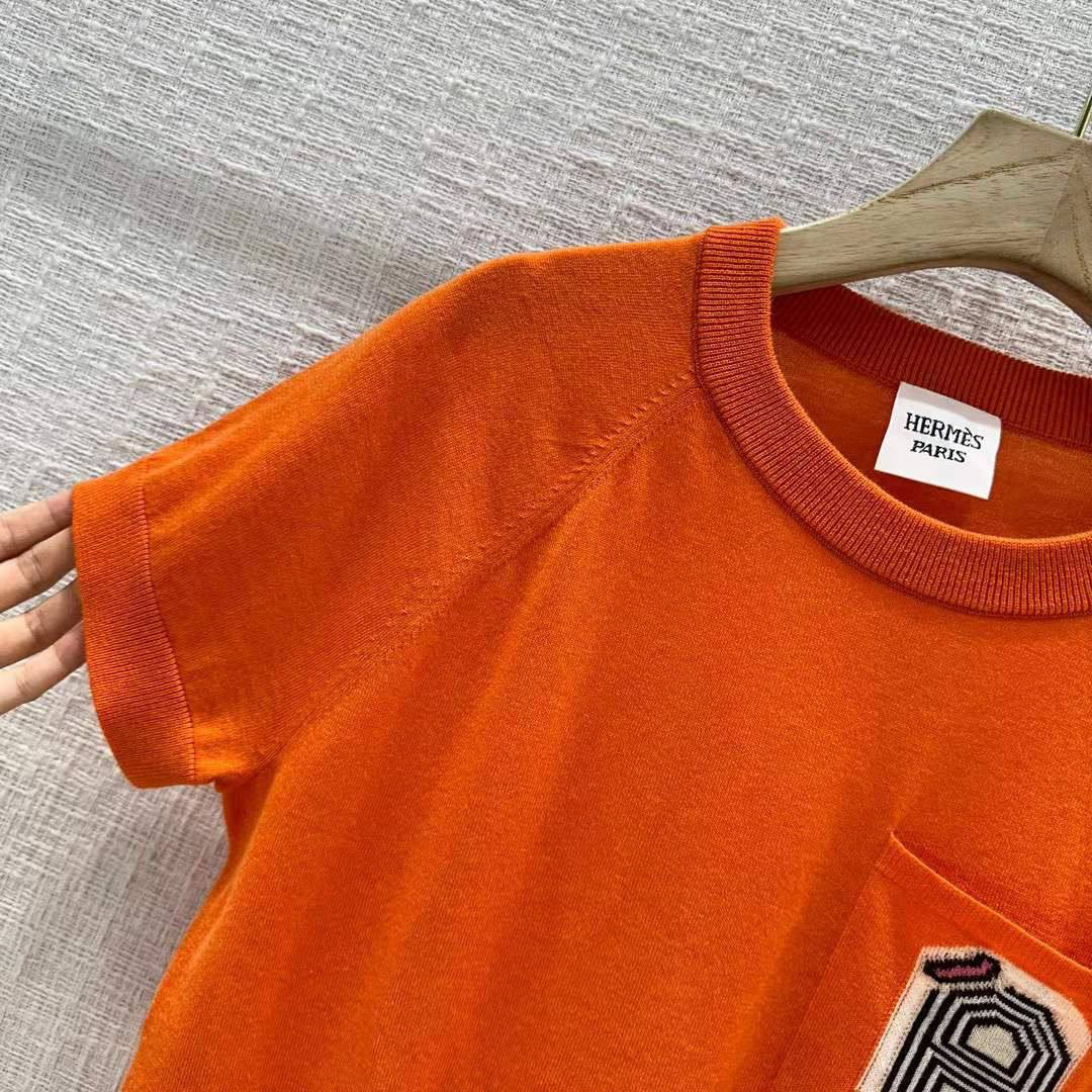 ФУТБОЛКА HERMES детальное фото