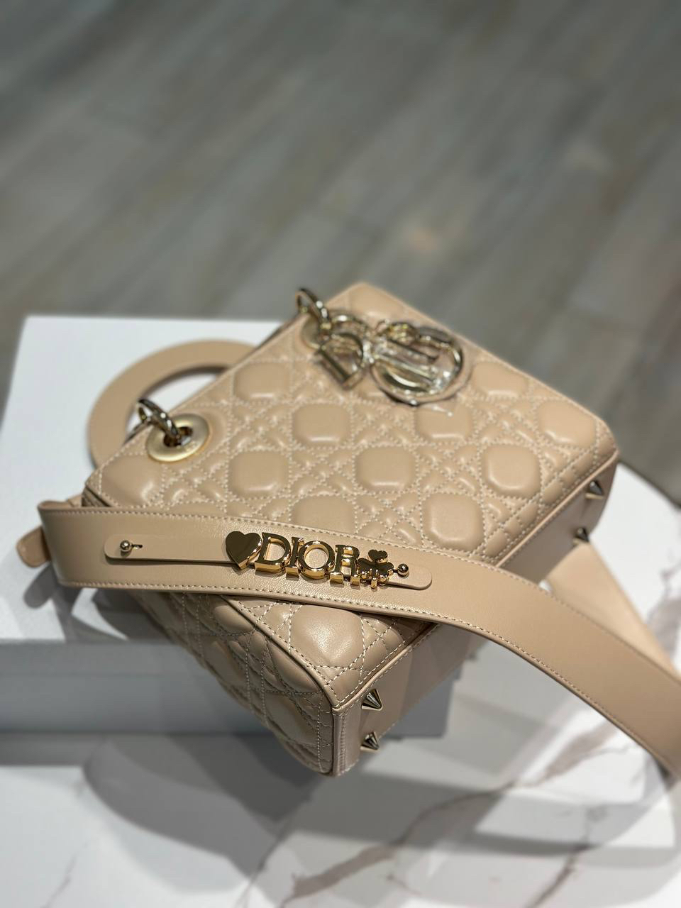 СУМКА CHRISTIAN DIOR LADY детальное фото