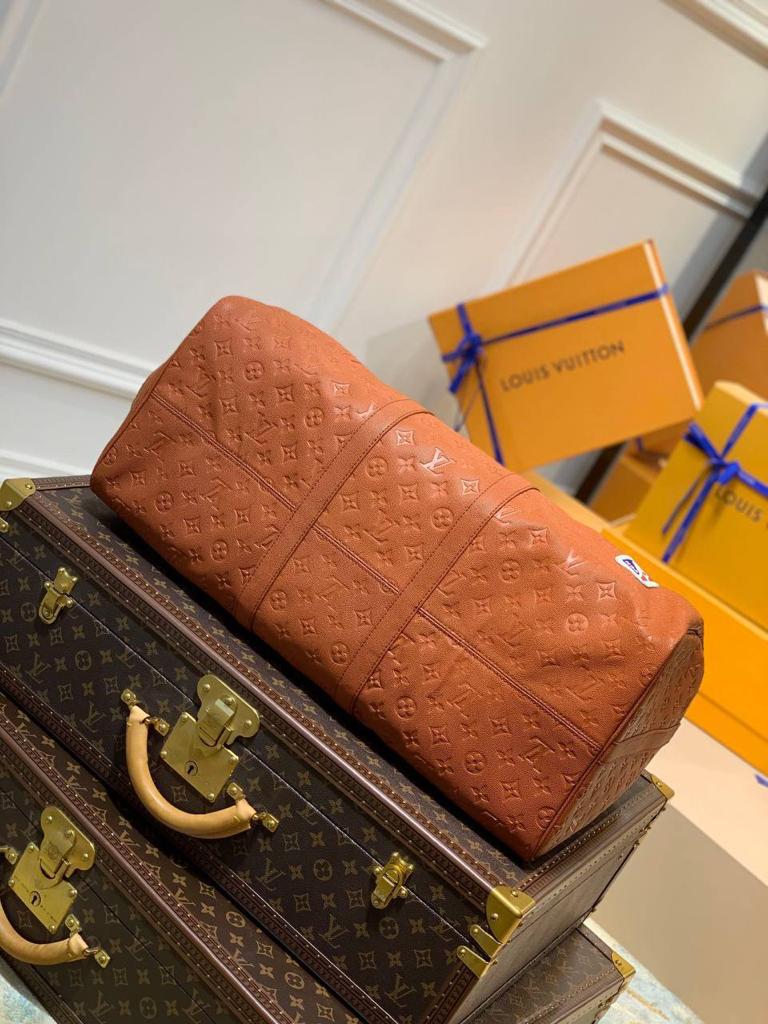 ДОРОЖНАЯ СУМКА LOUIS VUITTON детальное фото