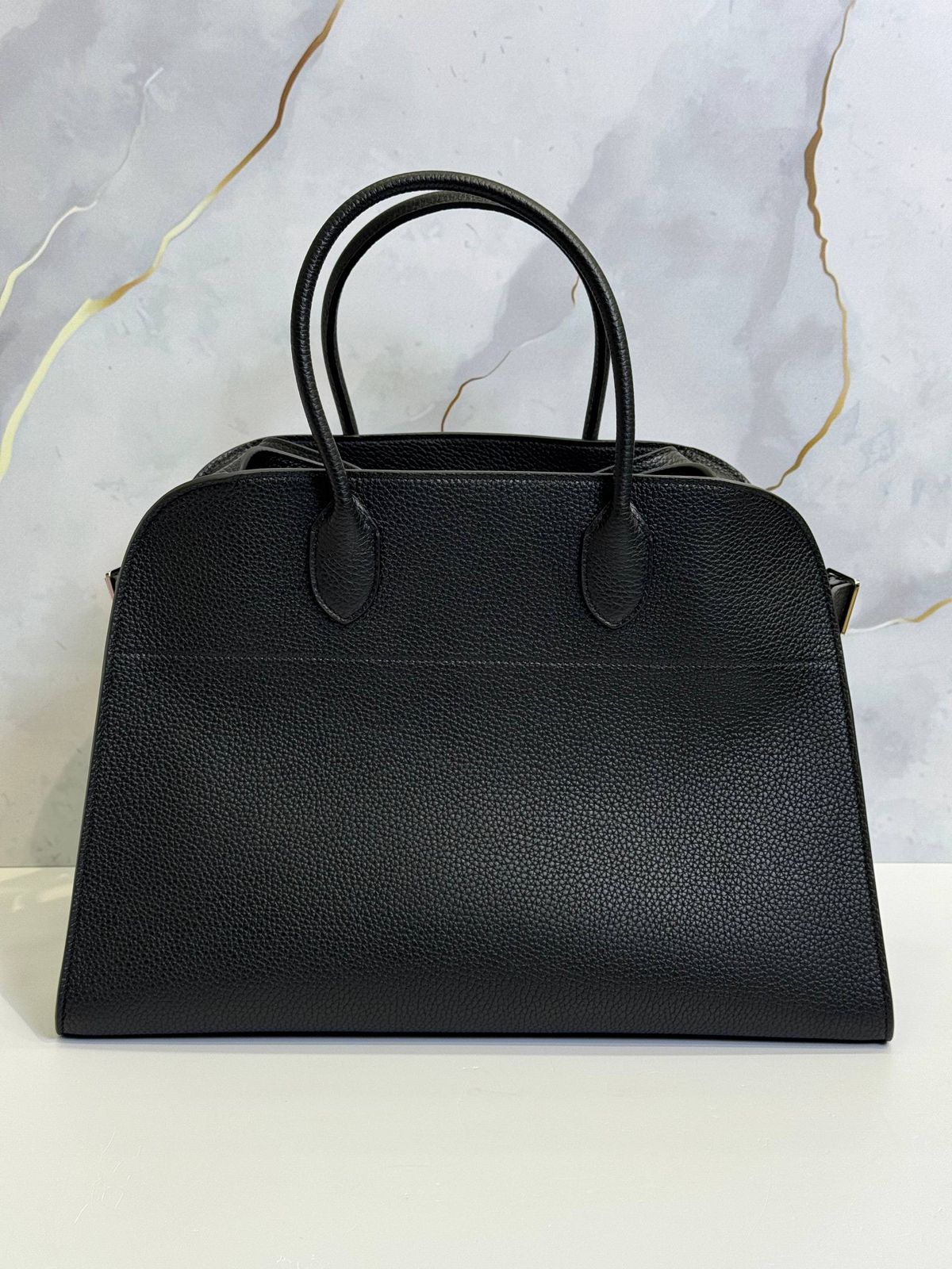 СУМКА THE ROW MARGAUX 15 детальное фото