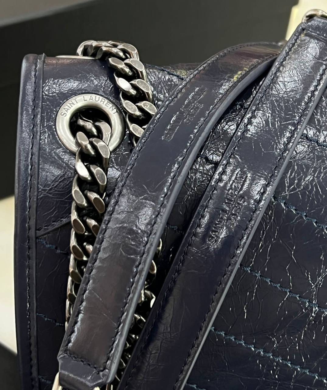 СУМКА SAINT LAURENT NIKI MEDIUM детальное фото