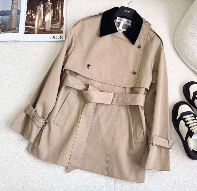 ПЛАЩ CHRISTIAN DIOR фото