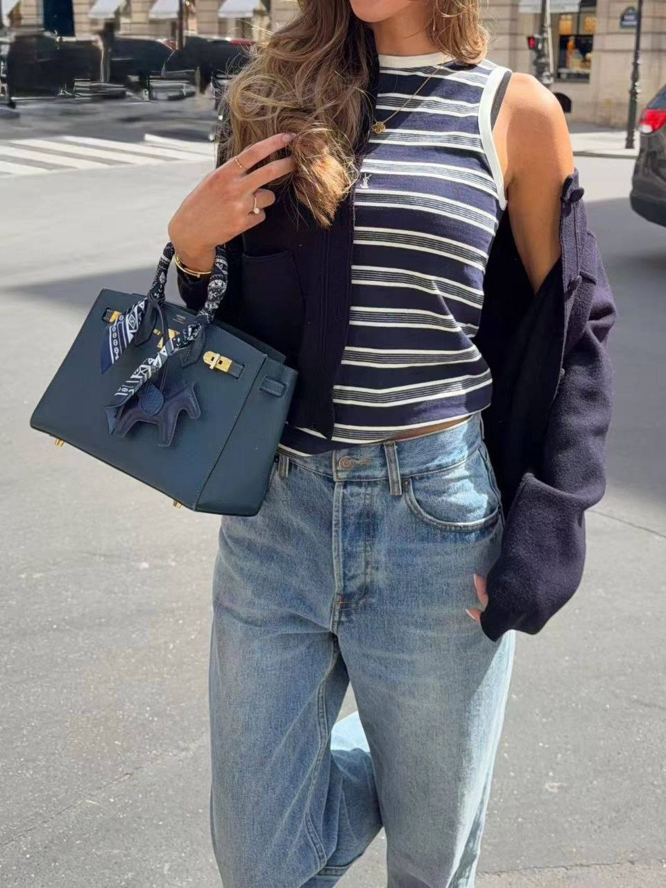 МАЙКА SAINT LAURENT детальное фото