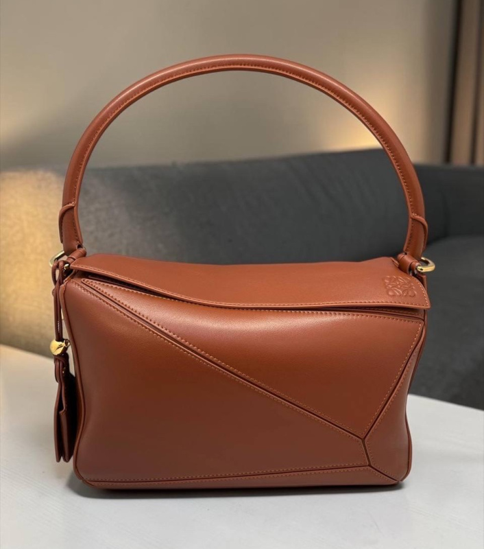 СУМКА LOEWE фото