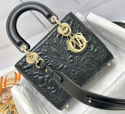 СУМКА CHRISTIAN DIOR LADY фото