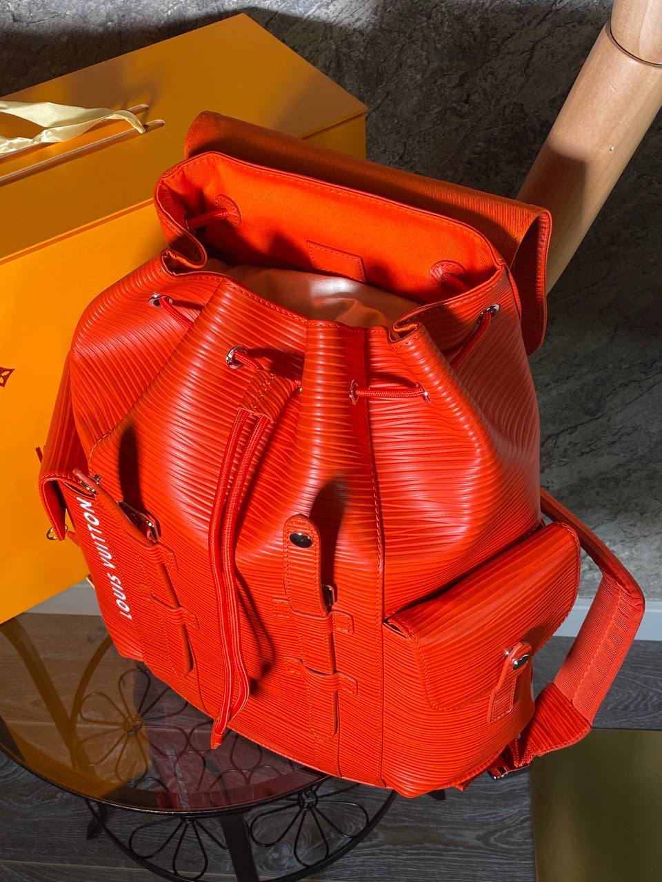 МУЖСКОЙ РЮКЗАК LOUIS VUITTON детальное фото