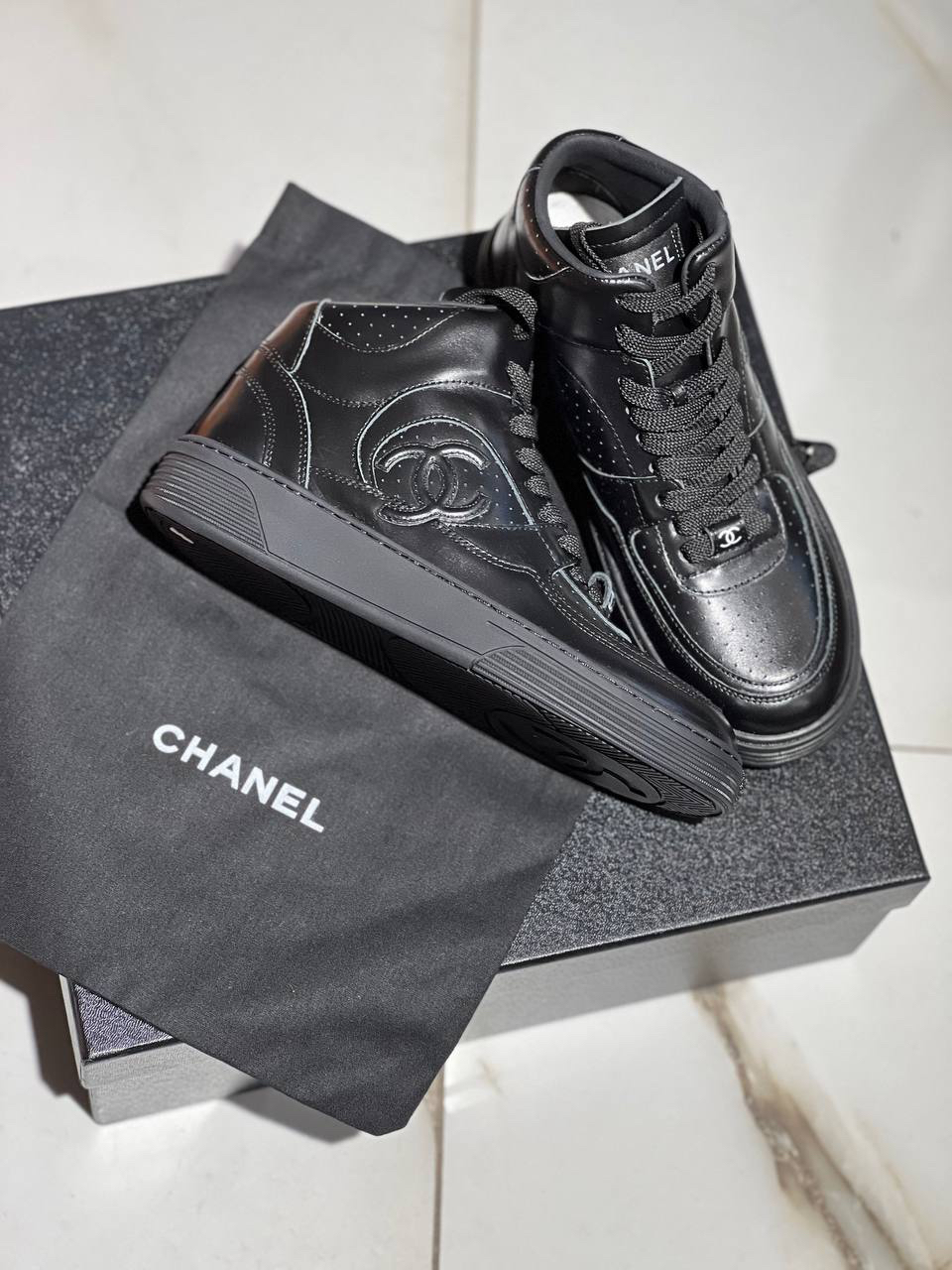 КЕДЫ CHANEL детальное фото