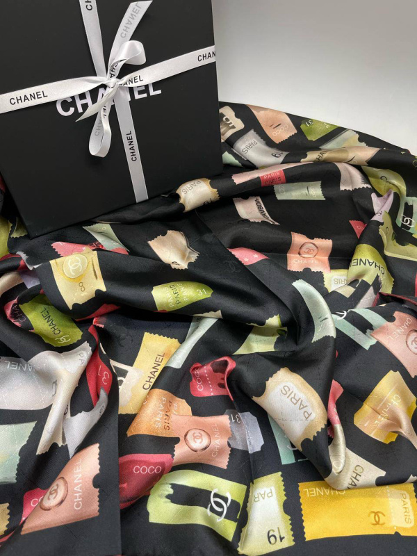 ПЛАТОК CHANEL фото